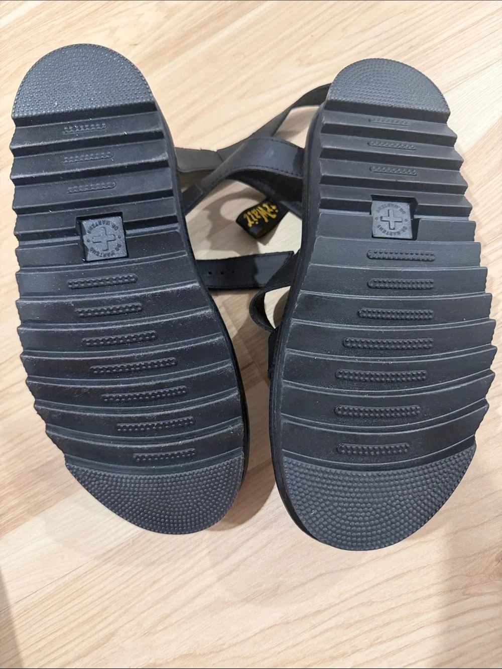 DrMartens(women’s)